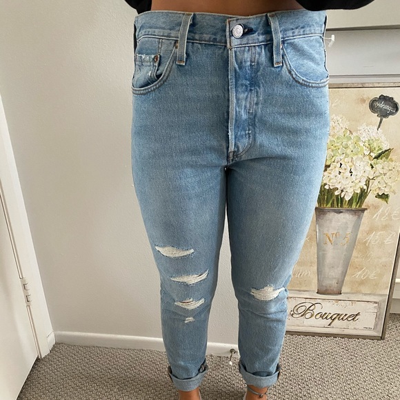 Levi Jeans - Picture 2 of 5